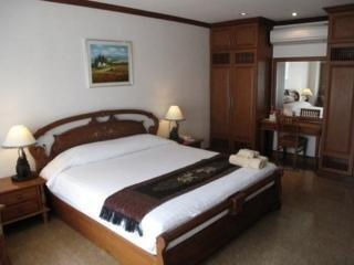 Aiyaree Place Hotel