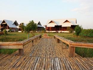 Apirata Resort