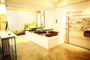 Beach Box Hotel