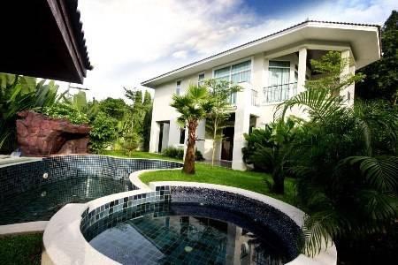 Beach House Pattaya