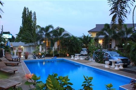 Chan Twin Resort