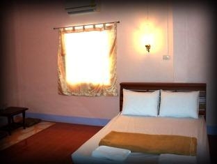 D’s Corner & Guesthouse