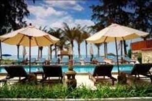 Kamala Beachfront Apartment