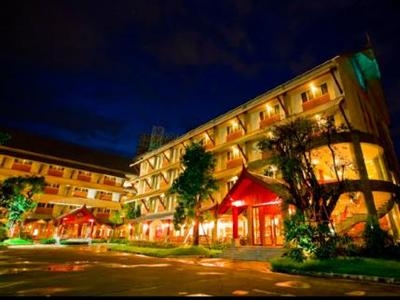 Jolly Suites & Spa Hotel
