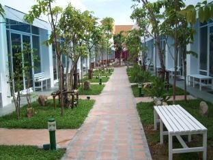 Khun Chaweng Resort