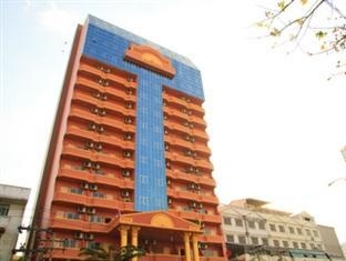King Royal II Hotel