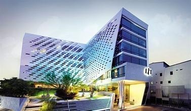 Lit Bangkok Hotel
