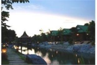 Long Lake Hillside Resort