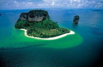 Poda Island Resort