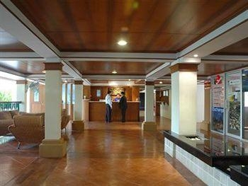 Royal Ivory Nana 4 Hotel