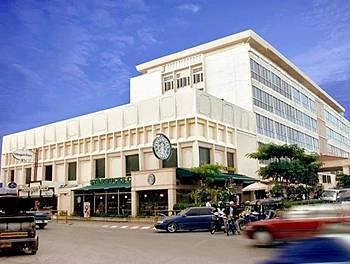 Suriwongse Hotel
