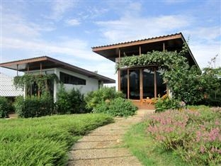 Upcountry Bungalows